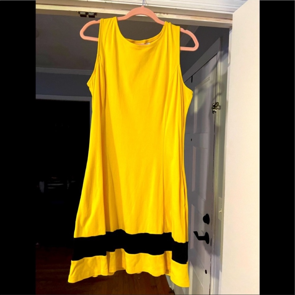 Yellow sleeveless dress